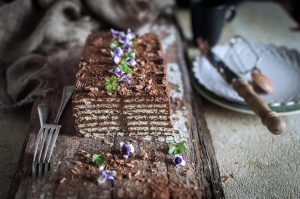 Biscuit-Cake-with-Candied-Chestnut